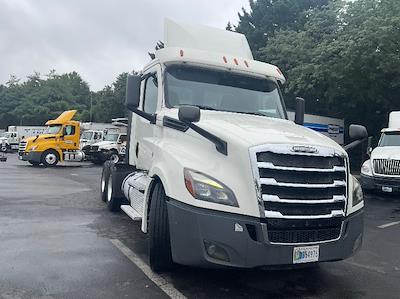 Used 2019 Freightliner Cascadia Detroit DD13 Semi Truck for sale #215739 - photo 1