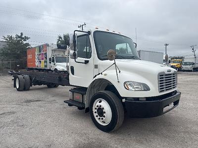 Used 2019 Freightliner M2 106 Conventional Cab Box Truck with Liftgate for sale #215849 - photo 1