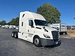 Used 2019 Freightliner Cascadia Detroit DD13 Semi Truck with Sleeper Cab for sale #215922 - photo 1