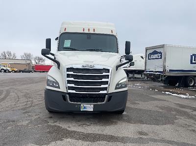 Used 2019 Freightliner Cascadia Detroit DD13 Semi Truck with Sleeper Cab for sale #216274 - photo 2