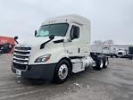 Used 2019 Freightliner Cascadia Detroit DD13 Semi Truck with Sleeper Cab for sale #216275 - photo 3