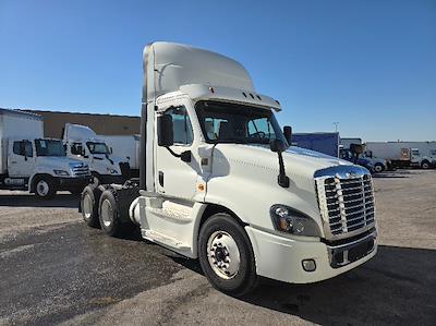 Used 2019 Freightliner Cascadia Detroit DD13 Semi Truck for sale #216377 - photo 1