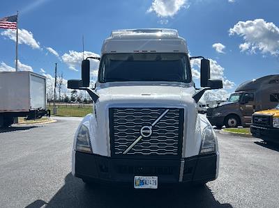 Used 2019 Volvo VNL - photo 1