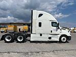 Used 2023 Freightliner Cascadia Detroit DD15AT Semi Truck with Sleeper Cab for sale #216565 - photo 8