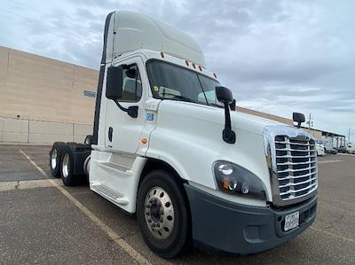 Used 2019 Freightliner Cascadia Detroit DD15AT Semi Truck for sale #216767 - photo 1