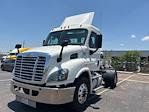 Used 2019 Freightliner Cascadia Detroit DD13 Semi Truck for sale #216771 - photo 3