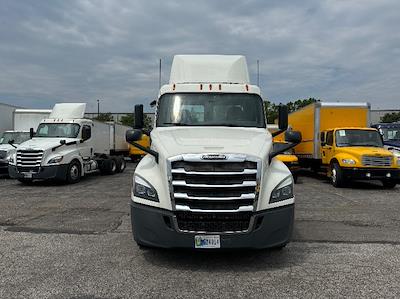 Used 2019 Freightliner Cascadia Detroit DD13 Semi Truck for sale #217807 - photo 2