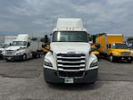 Used 2019 Freightliner Cascadia Detroit DD13 Semi Truck for sale #217807 - photo 2