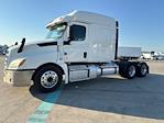 Used 2019 Freightliner Cascadia Detroit DD15AT Semi Truck with Sleeper Cab for sale #217997 - photo 3