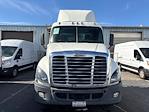 Used 2019 Freightliner Cascadia Detroit DD15AT Semi Truck for sale #218579 - photo 2