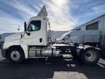 Used 2019 Freightliner Cascadia Detroit DD15AT Semi Truck for sale #218579 - photo 4