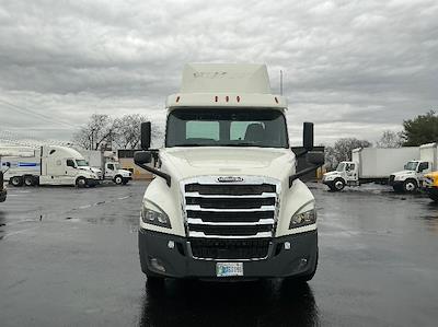 Used 2019 Freightliner Cascadia Detroit DD13 Semi Truck for sale #218688 - photo 2