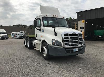 Used 2019 Freightliner Cascadia Detroit DD13 Semi Truck for sale #218692 - photo 1
