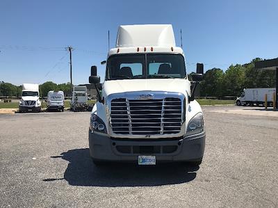 Used 2019 Freightliner Cascadia Detroit DD13 Semi Truck for sale #218693 - photo 2