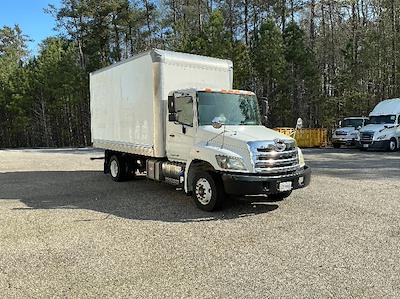 Used 2017 Hino 268A - photo 1