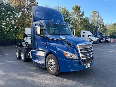 Used 2019 Freightliner Cascadia Detroit DD13 Semi Truck for sale #219338 - photo 1