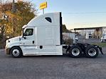 Used 2019 Freightliner Cascadia Detroit DD15AT Semi Truck with Sleeper Cab for sale #219455 - photo 4