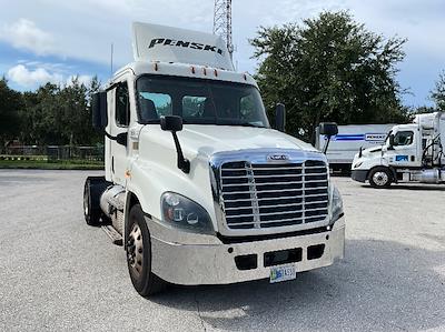 Used 2019 Freightliner Cascadia Detroit DD13 Semi Truck for sale #219512 - photo 1