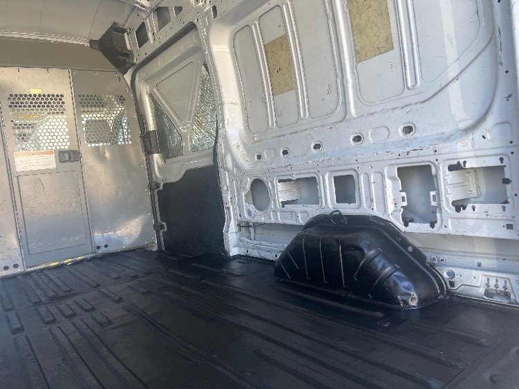 Used 2018 Ford Transit 250 - photo 14