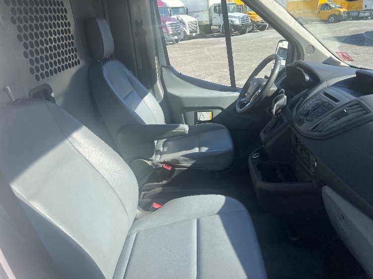 Used 2018 Ford Transit 250 - photo 24