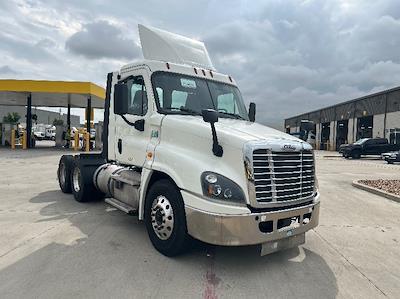 Used 2019 Freightliner Cascadia Detroit DD13 Semi Truck for sale #219540 - photo 1