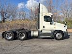 Used 2019 Freightliner Cascadia Detroit DD13 Semi Truck for sale #219562 - photo 8