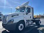 Used 2019 Freightliner Cascadia Detroit DD13 Semi Truck for sale #219731 - photo 3