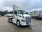 Used 2019 Freightliner Cascadia Detroit DD13 Semi Truck for sale #219952 - photo 1