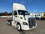 Used 2019 Freightliner Cascadia Detroit DD13 Semi Truck for sale #219953 - photo 1
