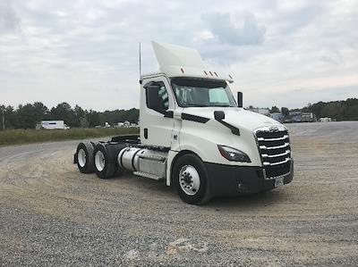 Used 2019 Freightliner Cascadia Detroit DD15AT Semi Truck for sale #219963 - photo 1