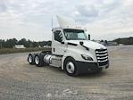 Used 2019 Freightliner Cascadia Detroit DD15AT Semi Truck for sale #219963 - photo 1