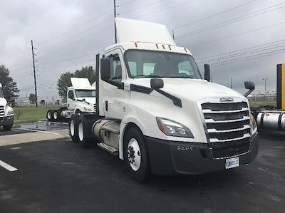 Used 2019 Freightliner Cascadia Detroit DD15AT Semi Truck for sale #220195 - photo 1