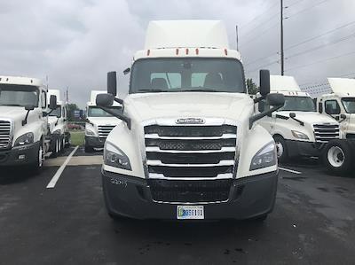 Used 2019 Freightliner Cascadia Detroit DD15AT Semi Truck for sale #220195 - photo 2