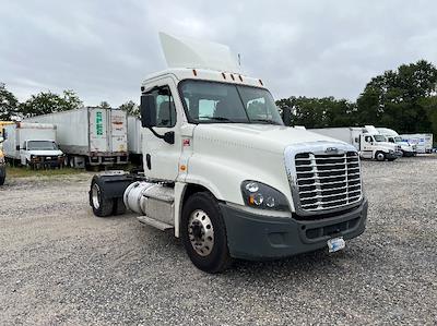 Used 2019 Freightliner Cascadia Detroit DD13 Semi Truck for sale #220661 - photo 1