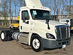 Used 2019 Freightliner Cascadia Detroit DD13 Semi Truck for sale #220814 - photo 1