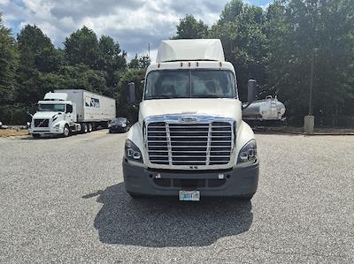 Used 2019 Freightliner Cascadia Detroit DD13 Semi Truck for sale #221214 - photo 2