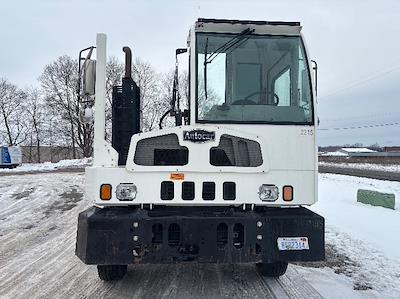 Used 2022 Autocar XSpotter Yard Truck for sale #2215 - photo 2