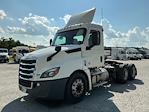 Used 2019 Freightliner Cascadia Detroit DD13 Semi Truck for sale #222155 - photo 3