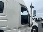 Used 2019 Freightliner Cascadia Detroit DD15AT Semi Truck with Sleeper Cab for sale #222551 - photo 13