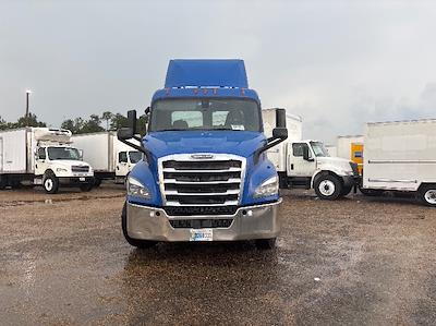 Used 2019 Freightliner Cascadia Detroit DD13 Semi Truck for sale #222588 - photo 2