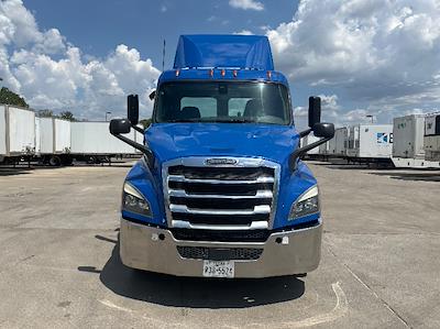 Used 2019 Freightliner Cascadia Detroit DD13 Semi Truck for sale #222595 - photo 2