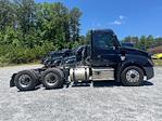Used 2019 Freightliner Cascadia Detroit DD15AT Semi Truck for sale #223325 - photo 8