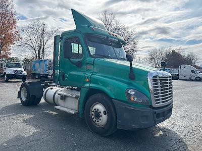 Used 2019 Freightliner Cascadia Detroit DD13 Semi Truck for sale #224731 - photo 1