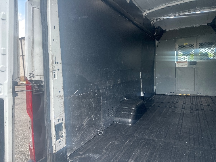 Used 2018 Ford Transit 350 HD - photo 12