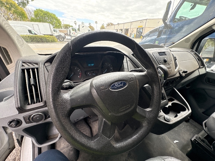 Used 2018 Ford Transit 350 HD - photo 19