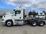 Used 2019 Freightliner Cascadia Detroit DD15AT Semi Truck for sale #224903 - photo 4