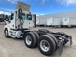 Used 2019 Freightliner Cascadia Detroit DD15AT Semi Truck for sale #224903 - photo 5