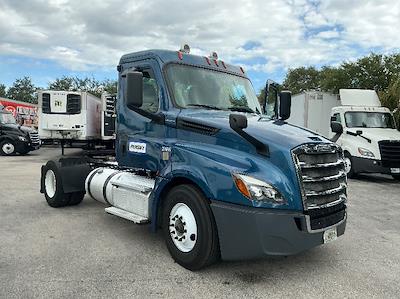 Used 2019 Freightliner Cascadia Detroit DD13 Semi Truck for sale #225649 - photo 1