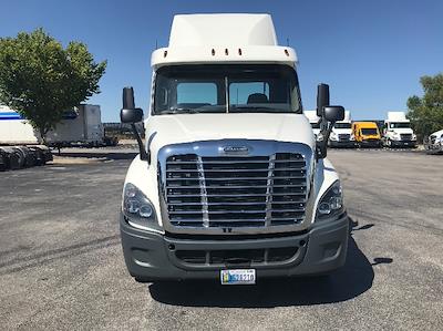 Used 2019 Freightliner Cascadia Detroit DD13 Semi Truck for sale #225869 - photo 2