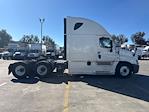 Used 2019 Freightliner Cascadia Detroit DD15AT Semi Truck with Sleeper Cab for sale #226770 - photo 8
